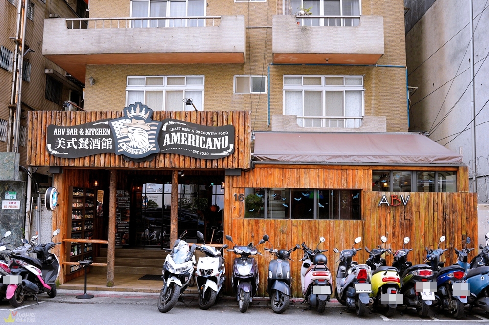 台北大安美食｜『ABV Bar & Kitchen美式餐酒館-台北敦化店 』台北牛排挑哪間好? 美式烤肉×原木燻牛排佐300多款精釀啤酒！