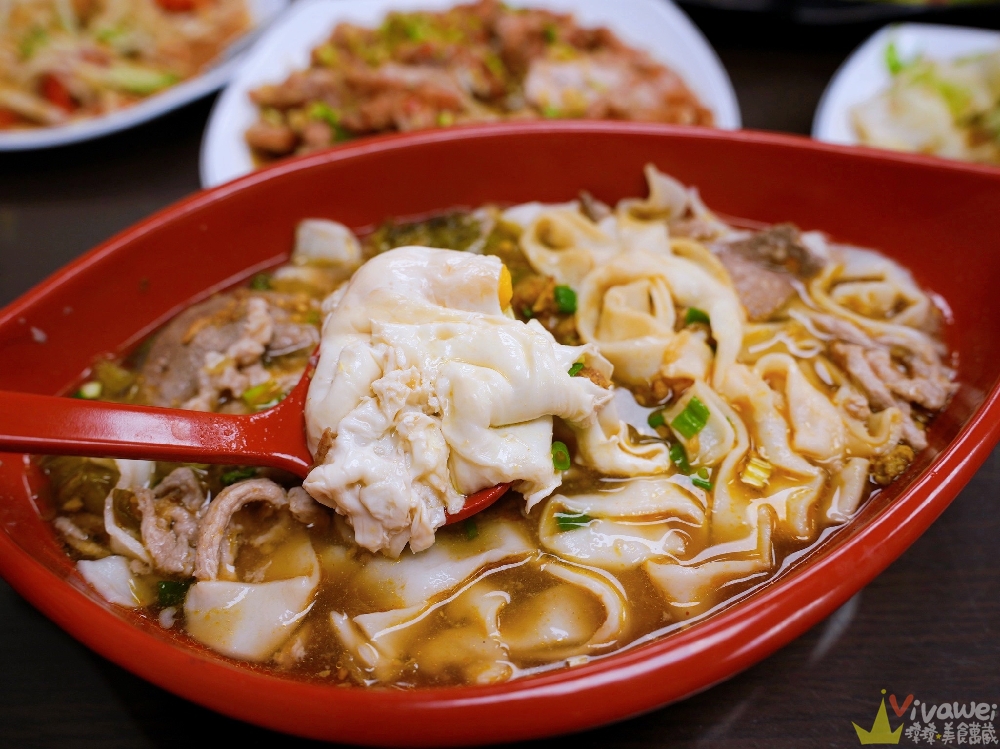 桃園平鎮美食｜『雲泰館』中壢車站後站新開幕！綜合米干&熱炒類&涼拌及酥炸類&麵類及飯食等餐點！