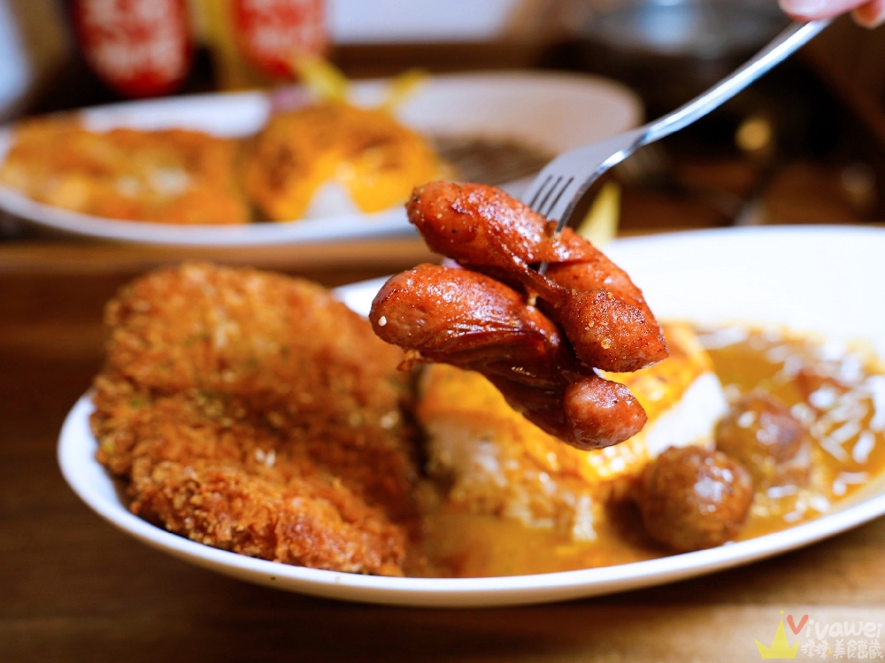 桃園中壢美食｜『天地咖哩Daddy’s Curry 內壢店』新開幕！咖哩飯附熱湯一碗～可免費續加白飯&咖哩醬各一次！