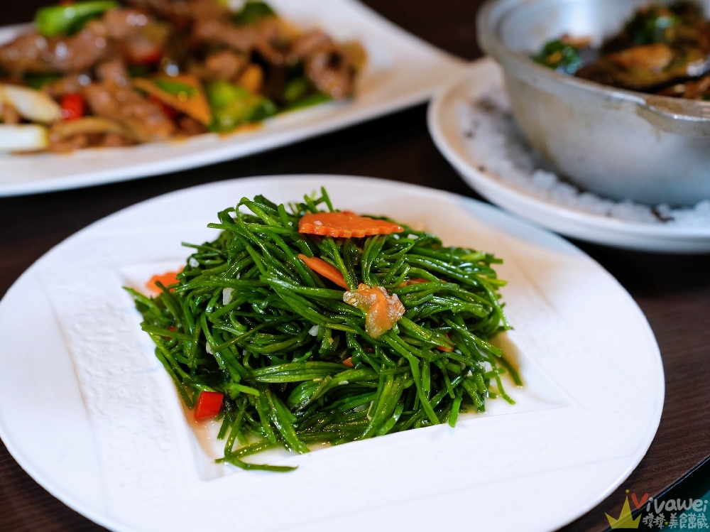 桃園市美食｜『禾康餐廳』精緻美味的桌菜熱炒小吃～有卡拉OK包廂～尾牙春酒&親朋好友家庭聚餐新選擇！