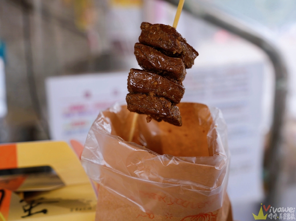 苗栗大湖美食｜『大湖烤蛋』假日限定！大湖酒莊對面的超人氣烤蛋+洛神花豆干～小吃控必吃隱藏版點心！