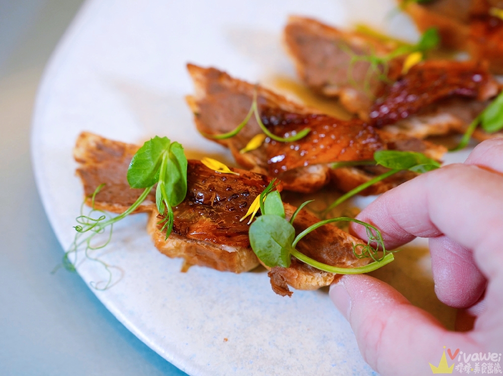 桃園中壢住宿｜『南方莊園渡假飯店』親子渡假首選！開箱景隅家庭客房～體驗迷你海盜大冒險住房專案＋竹地雞西式桌宴一次滿足！