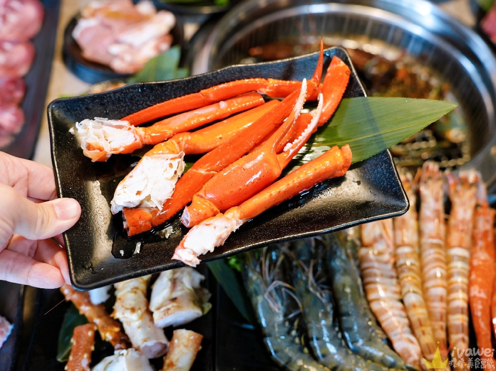 桃園市美食|『三柒燒肉專門店-桃園中華店』桃園火車站新開幕燒肉吃到飽!日本A5和牛+波士頓龍蝦+松葉蟹腳+鱈場蟹腳無限供應~1988元頂級燒肉吃到飽推薦! 桃園市美食|『三柒燒肉專門店-桃園中華店』桃園火車站新開幕燒肉吃到飽!日本A5和牛+波士頓龍蝦+松葉蟹腳+鱈場蟹腳無限供應~1988元頂級燒肉吃到飽推薦!