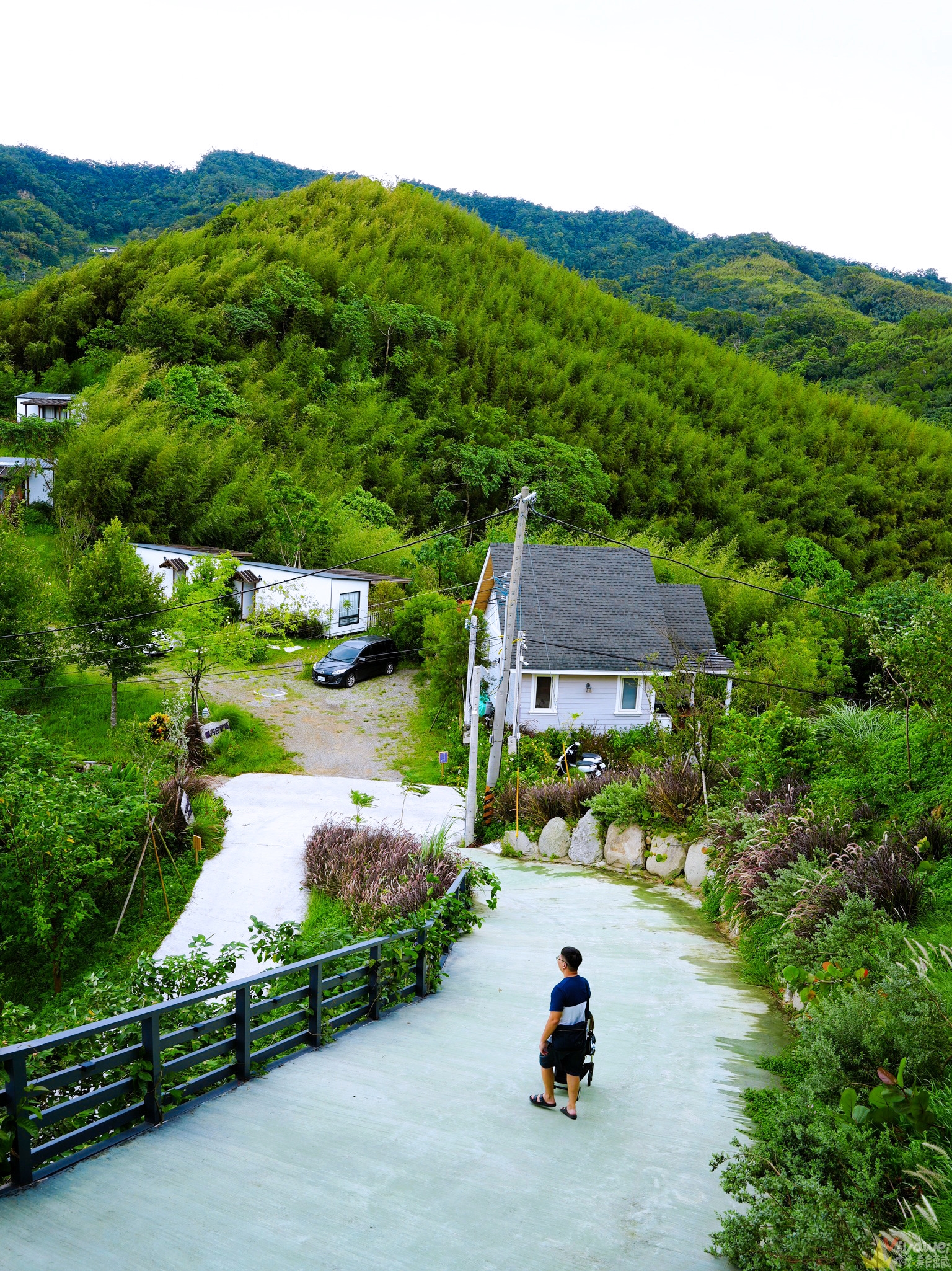 苗栗銅鑼美食｜『紫鳶山城-覓境莊園』超美玻璃屋餐廳~低消只要150元的秘境景觀餐廳！