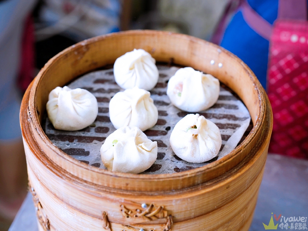 苗栗頭份美食|『自強鮮肉湯包』Google 4.5顆星評價~在地人推薦的手工現做湯包~蔥花和薑絲免費加! 苗栗頭份美食|『自強鮮肉湯包』Google 4.5顆星評價~在地人推薦的手工現做湯包~蔥花和薑絲免費加!