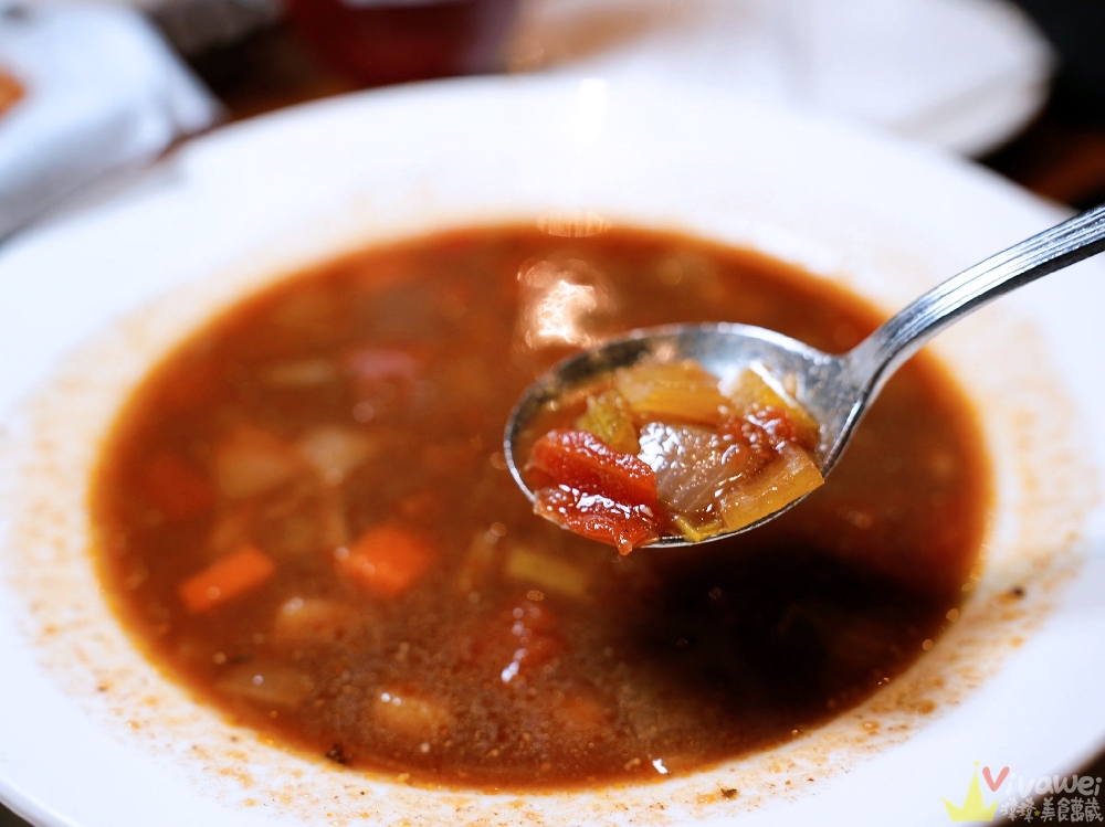 桃園中壢美食|『Texas Roadhouse 德州鮮切牛排』青埔新光影城/置地廣場xpark二樓!美式排餐專賣店~內用餐包&花生無限吃到飽! 桃園中壢美食|『Texas Roadhouse 德州鮮切牛排』青埔新光影城/置地廣場xpark二樓!美式排餐專賣店~內用餐包&花生無限吃到飽!