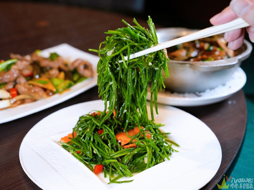 桃園市美食｜『禾康餐廳』精緻美味的桌菜熱炒小吃～有卡拉OK包廂～尾牙春酒&親朋好友家庭聚餐新選擇！