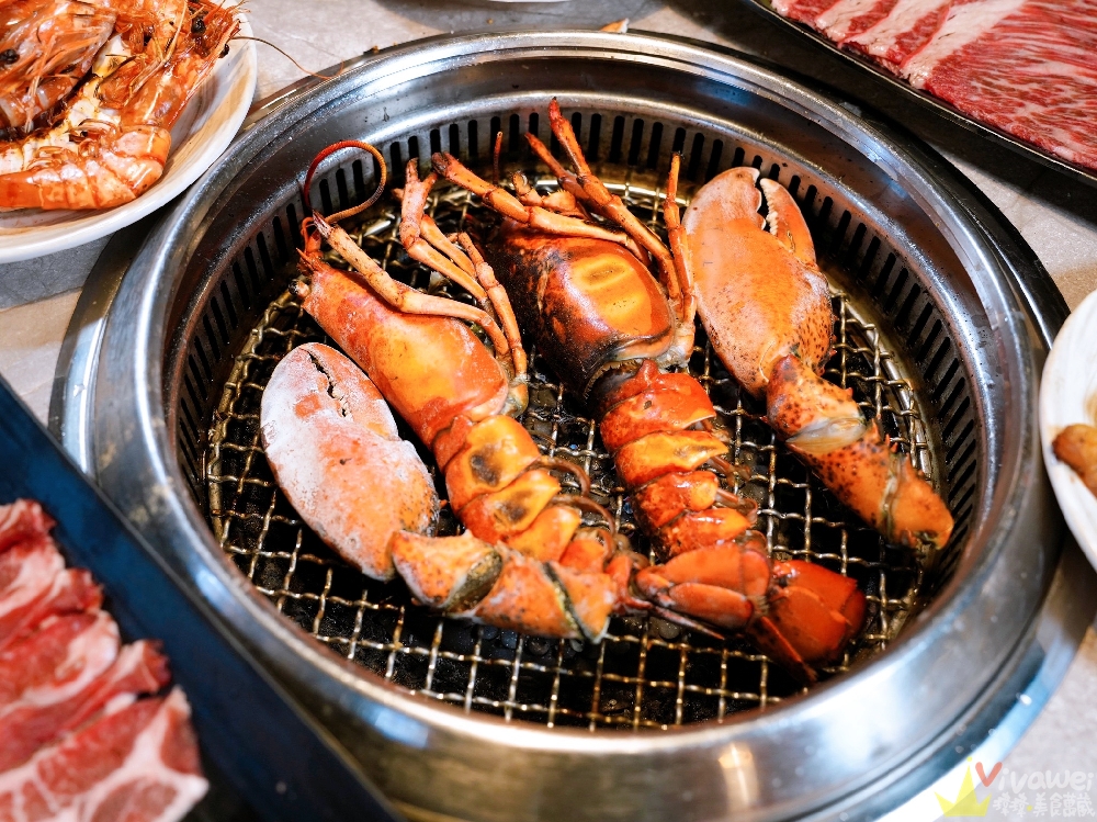 桃園市美食｜『三柒燒肉專門店-桃園中華店』桃園火車站新開幕燒肉吃到飽！日本A5和牛+波士頓龍蝦+松葉蟹腳+鱈場蟹腳無限供應～1988元頂級燒肉吃到飽推薦！
