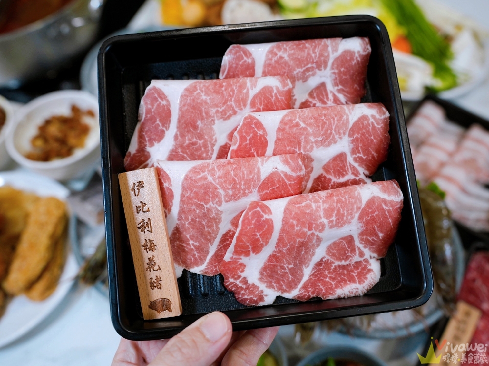苗栗頭份美食｜『鼎熹華韻鍋物』超狂火鍋自助吧吃到飽！肉盤+海鮮+菜盤任你拿～還有熟食,炸物,罐裝啤酒,甜點,雪花冰,多款冰品！