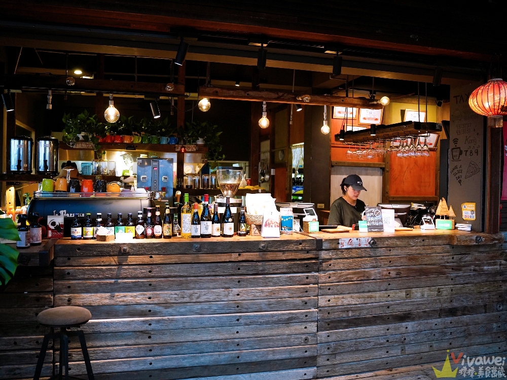 宜蘭礁溪美食｜『空ㄟ農場』宜蘭最美夜景餐廳～適合約會聚餐和放空～必吃手工窯烤PIZZA&焗烤千層麵！