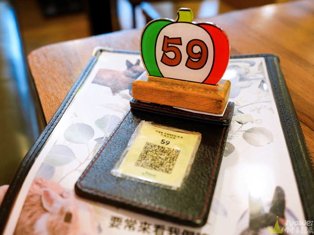 桃園中壢美食｜『Mint Pasta 中原店』高CP值的義大利麵&焗烤&手工窯烤披薩～還有貼心供應素食餐點！