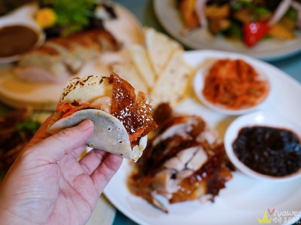 桃園中壢住宿｜『南方莊園渡假飯店』親子渡假首選！開箱景隅家庭客房～體驗迷你海盜大冒險住房專案＋竹地雞西式桌宴一次滿足！