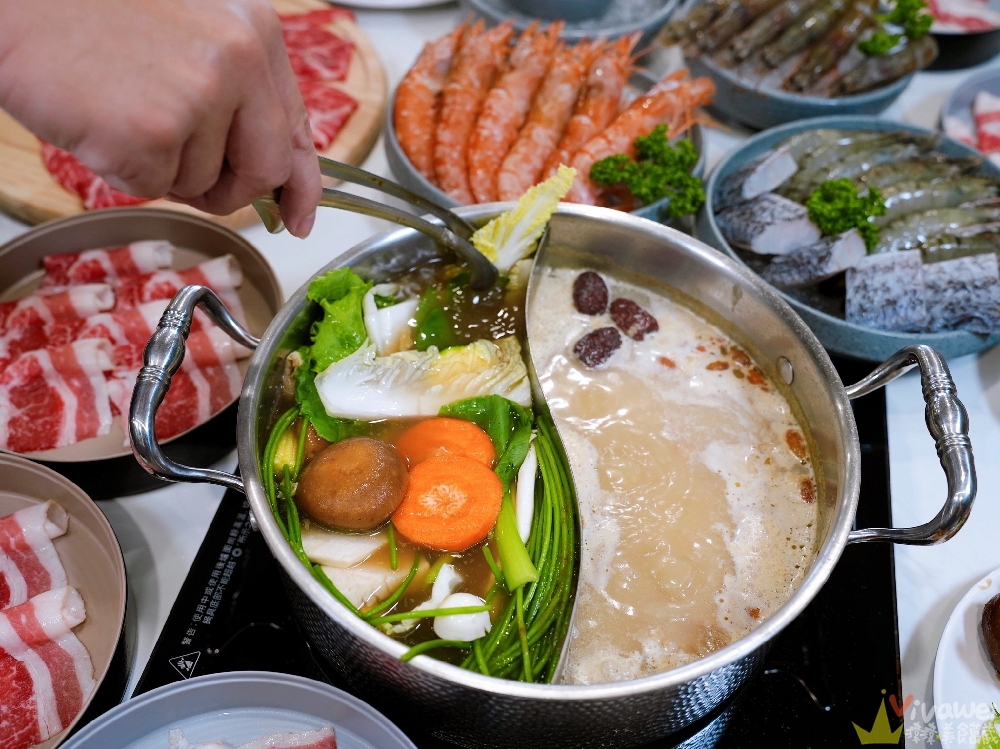 苗栗頭份美食|『鼎熹華韻鍋物』超狂火鍋自助吧吃到飽!肉盤+海鮮+菜盤任你拿~還有熟食,炸物,罐裝啤酒,甜點,雪花冰,多款冰品! 苗栗頭份美食|『鼎熹華韻鍋物』超狂火鍋自助吧吃到飽!肉盤+海鮮+菜盤任你拿~還有熟食,炸物,罐裝啤酒,甜點,雪花冰,多款冰品!