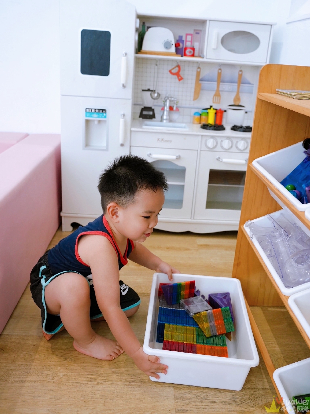 新北三芝包棟民宿推薦｜『李家出走民宿』晚鳥訂房一晚不到2000包棟太誇張！有套房+球池+戲水池+廚房+烤肉區超適合親子與朋友聚會！