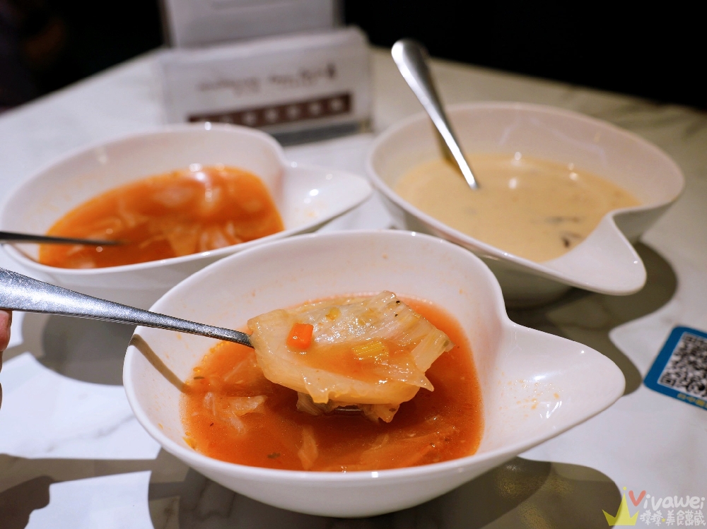 台中后里美食｜『Mövenpick Café- 莫凡彼台中麗寶店』兒童遊樂區&寵物友善餐廳~餐點好吃無雷的聚餐選擇！