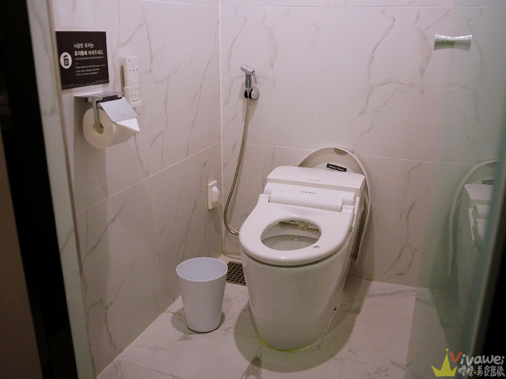 韓國釜山住宿｜『西面棕色點點商務飯店 (Browndot Business Seomyeon)』近西面站～免費早餐簡單好吃～櫃台還能代訂韓式炸雞！