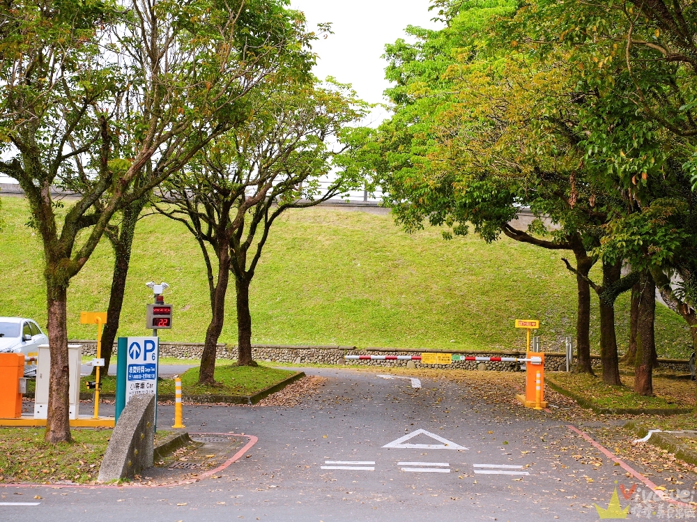 宜蘭冬山美食|『烘爐茶古商行』免服務費+免費停車!火鍋雙拼牛小排、檸檬雞腿排套餐超有誠意! 宜蘭冬山美食|『烘爐茶古商行』免服務費+免費停車!火鍋雙拼牛小排、檸檬雞腿排套餐超有誠意!