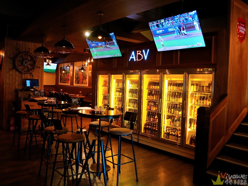 新竹竹北美食｜『ABV加勒比海餐酒館-竹北旗艦店』多國特色異國料理&早午餐&超過300種世界精釀啤酒！小酌小聚首選！
