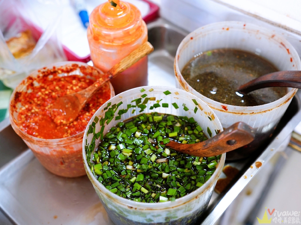 苗栗市美食｜『廣和小籠包』手工製作的中式早餐！推薦脆皮鍋貼&酥皮蛋餅！