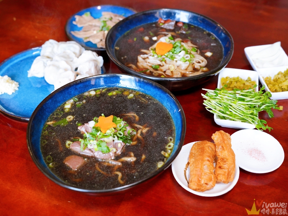 苗栗大湖美食｜『牛宮牛肉麵』大湖晚餐新選擇！免費停車+創意牛肉麵！必吃刺身菲力牛肉麵+手工水餃超有記憶點！