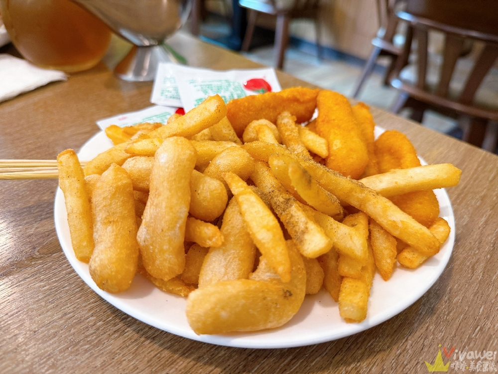 新竹竹北美食｜『食·福｜複合式餐廳・義式料理』餐點品項超多~必吃炸物類品項～咖哩&焗烤飯&披薩&義大利麵通通有！