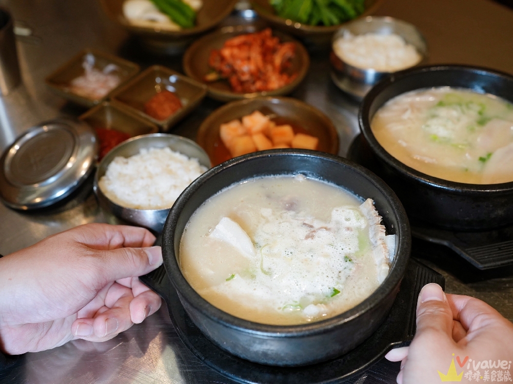 韓國釜山美食｜『水邊最高豬肉湯飯 西面樂天店』西面站樂天百貨9樓必吃！豬頸肉湯飯＆豬肉血腸湯飯開箱（附菜單價格＆吃法）
