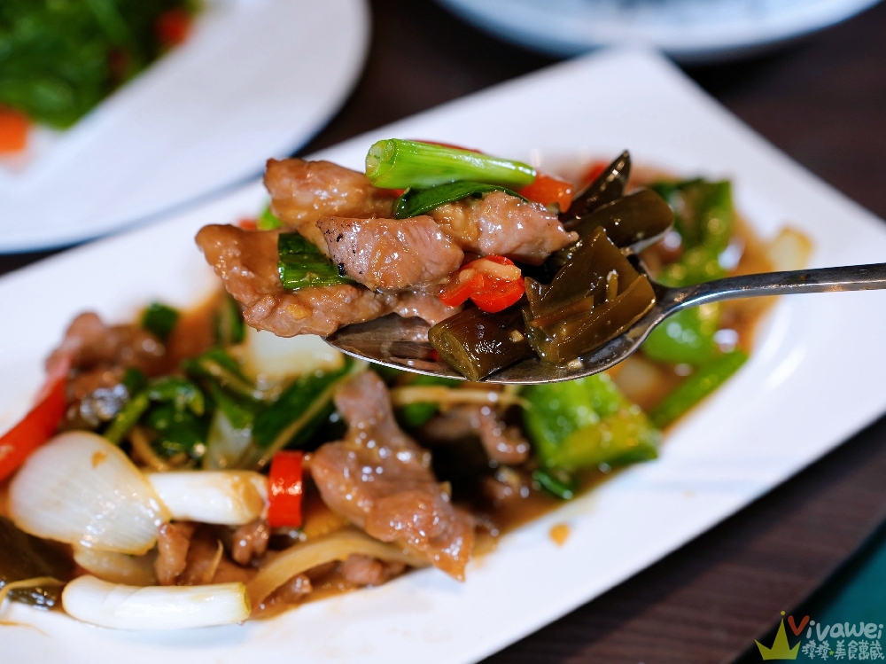 桃園市美食｜『禾康餐廳』精緻美味的桌菜熱炒小吃～有卡拉OK包廂～尾牙春酒&親朋好友家庭聚餐新選擇！