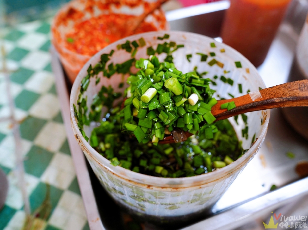 苗栗市美食｜『廣和小籠包』手工製作的中式早餐！推薦脆皮鍋貼&酥皮蛋餅！