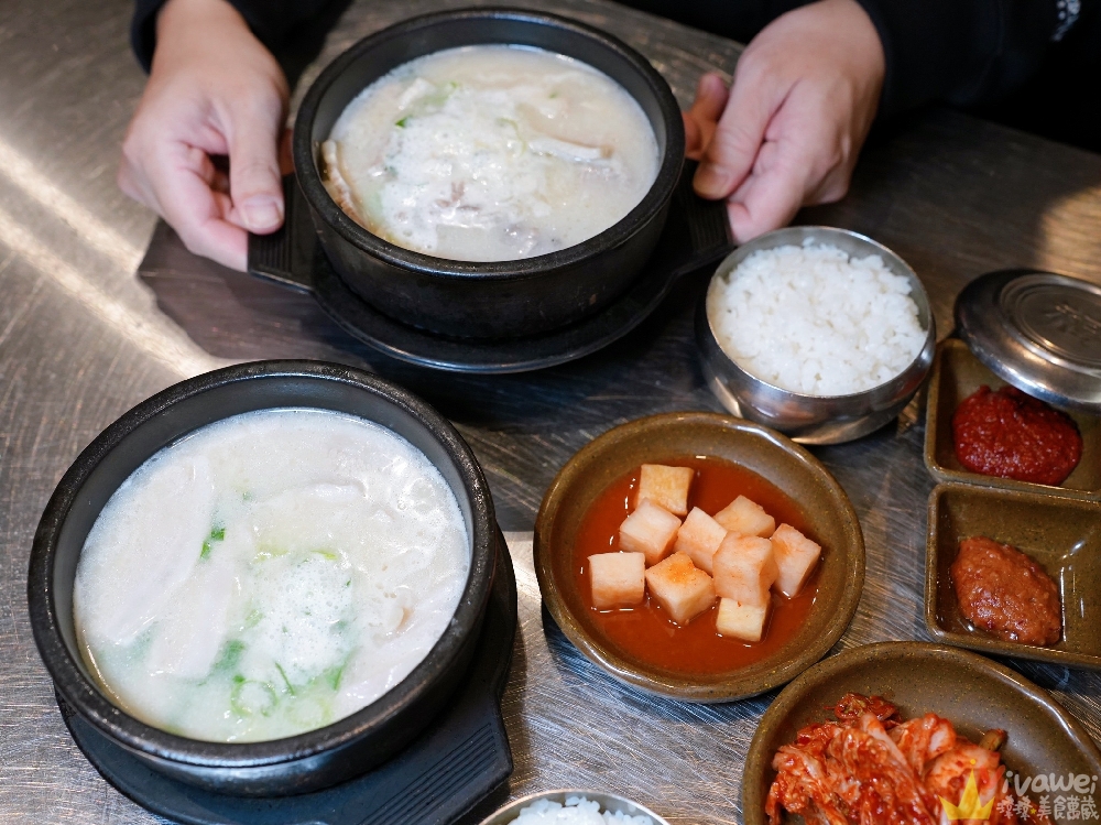 韓國釜山美食｜『水邊最高豬肉湯飯 西面樂天店』西面站樂天百貨9樓必吃！豬頸肉湯飯＆豬肉血腸湯飯開箱（附菜單價格＆吃法）