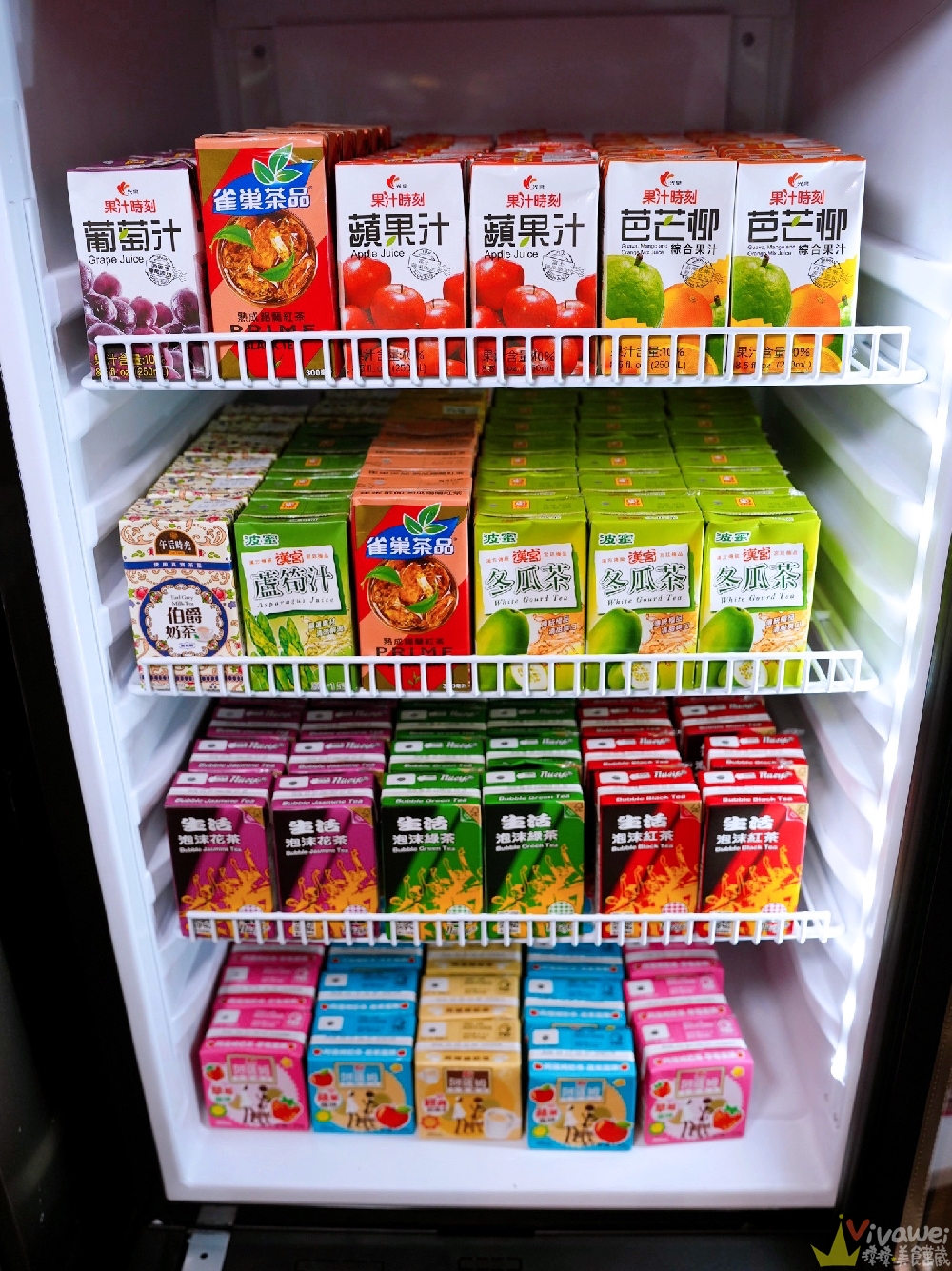 苗栗頭份美食｜『月團圓雞湯火鍋-苗栗頭份店』火鍋控必收！2025全新裝潢自助吧大升級！個人獨享鴛鴦鍋～蔬菜品項豐富～高品質鍋物專賣！