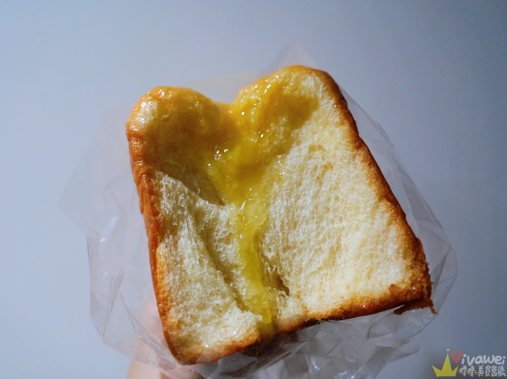 苗栗竹南美食|『隆興蛋糕城』傳統老派麵包店!必吃預約制的奶油吐司~鬆軟奶香超涮嘴! 苗栗竹南美食|『隆興蛋糕城』傳統老派麵包店!必吃預約制的奶油吐司~鬆軟奶香超涮嘴!