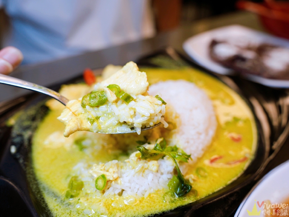 桃園平鎮美食｜『雲泰館』中壢車站後站新開幕！綜合米干&熱炒類&涼拌及酥炸類&麵類及飯食等餐點！