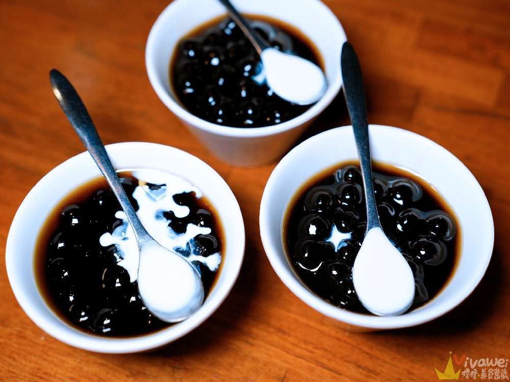 宜蘭五結美食|『來來牛排』在地老字號排隊餐廳!附設免費停車場!必吃蒜酥牛排+香菜加好加滿!紅茶和酥皮濃湯超加分! 宜蘭五結美食|『來來牛排』在地老字號排隊餐廳!附設免費停車場!必吃蒜酥牛排+香菜加好加滿!紅茶和酥皮濃湯超加分!