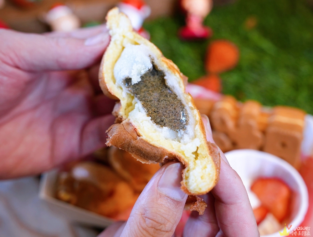 苗栗大湖美食｜『HEN厚實雞蛋糕』大湖酒莊草莓季限定美食推薦~假日才吃得到！必點綜合雞蛋糕+草莓糖葫蘆~造型可愛又好拍！