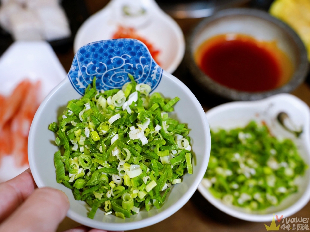 桃園市美食|『鐵木真麻辣鴛鴦火鍋』在地開業多年的單點傳統台式麻辣鍋~鴨血和豆腐免費續加! 桃園市美食|『鐵木真麻辣鴛鴦火鍋』在地開業多年的單點傳統台式麻辣鍋~鴨血和豆腐免費續加!
