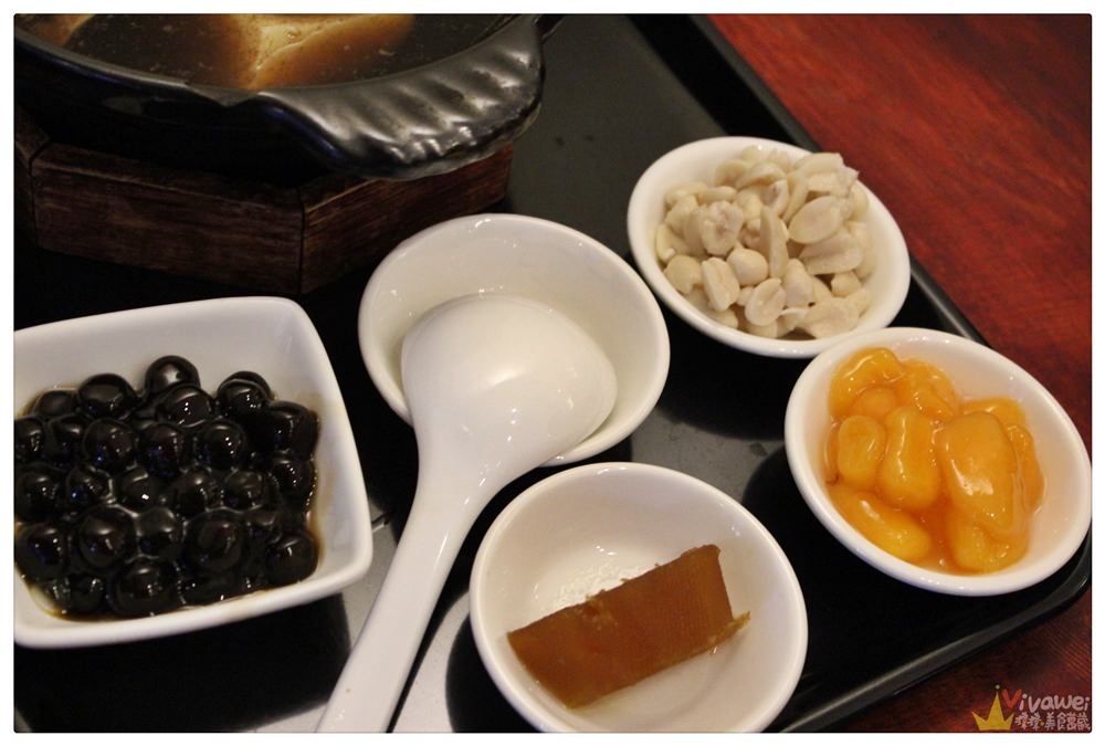 宜蘭市美食｜『原來豆花』推薦必吃!只要40元的陶鍋加熱豆花和新鮮好吃的配料!
