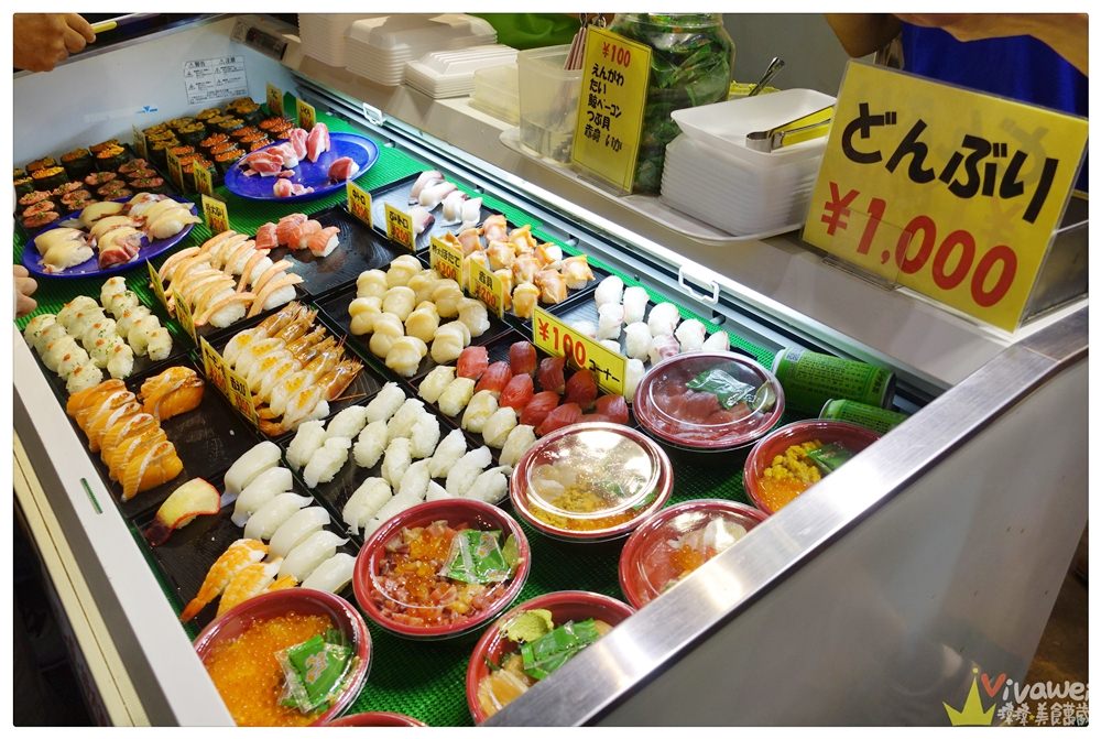 日本九州美食景點｜『唐戶市場』假日限定的海鮮屋台街-新鮮生魚片握壽司及河豚料理（附交通資訊）