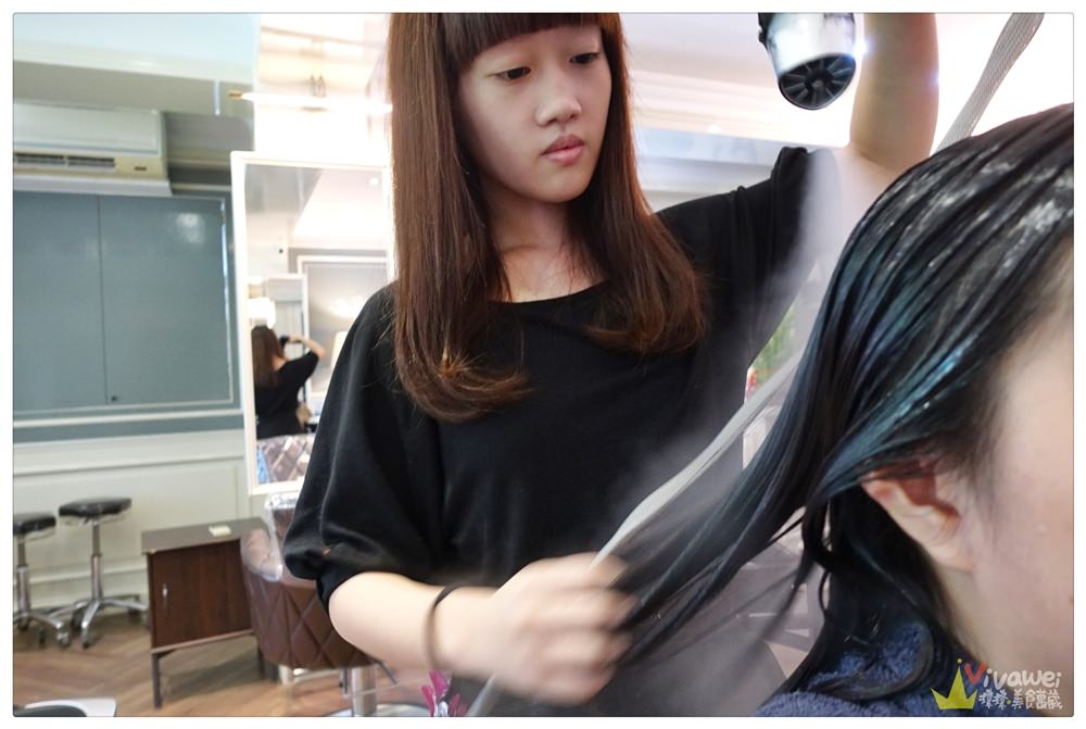 台北中山美髮推薦｜『BonBonHair』暖暖12月-需要換個新髮型迎接2018（染髮+燙髮+護髮-設計師Eiko）