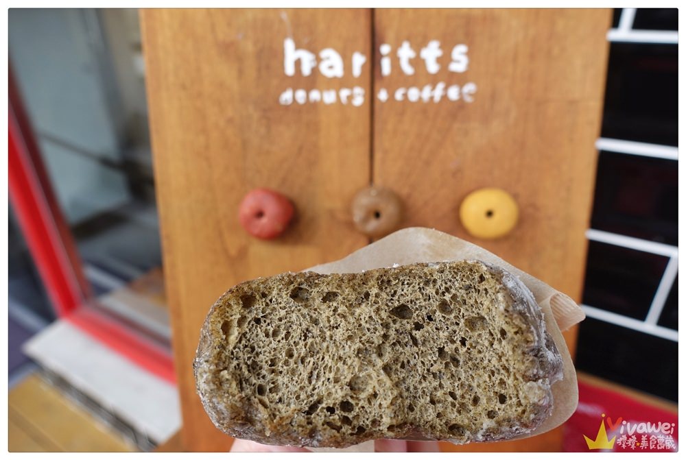台北士林美食｜『Coffee and Couple』Haritts甜甜圈在士林捷運站旁的咖啡廳也能吃到!
