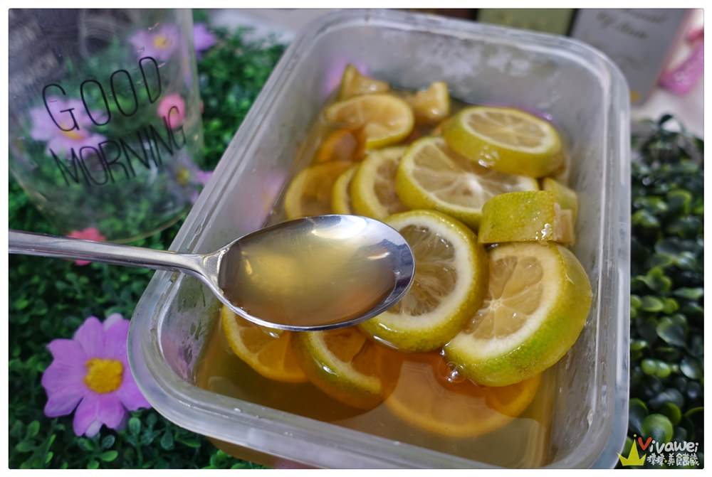 蜂蜜釀檸檬DIY｜自己在家就能簡單準備消暑又好喝的蜂蜜檸檬水!