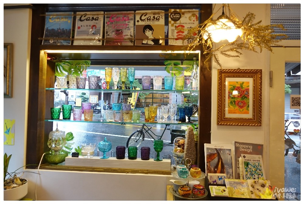 宜蘭礁溪美食｜『乓乓雜貨咖啡』老屋內藏著復古的家具及雜貨~超好拍的IG熱門打卡點!