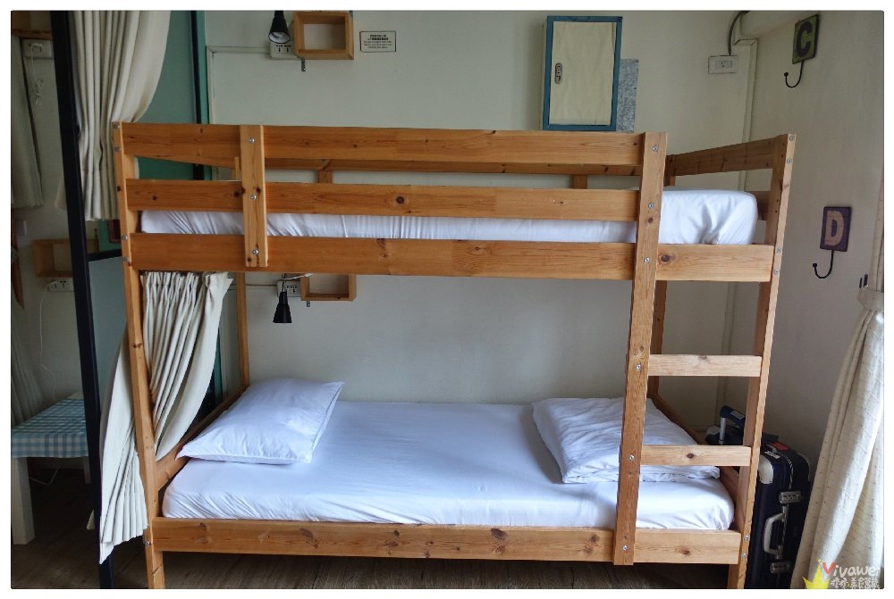 花蓮市住宿｜『Sleeping Boot Hostel背包客棧』平價且溫馨的住宿選擇~推薦一晚不到400元的女生背包房!