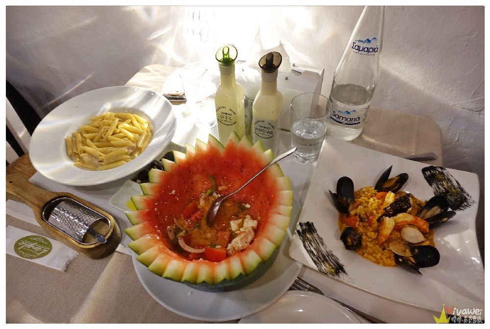 希臘米克諾斯美食｜『D’Angelo Mykonos』氣氛佳,服務好的餐廳~推薦特色的西瓜沙拉&海鮮燉飯!