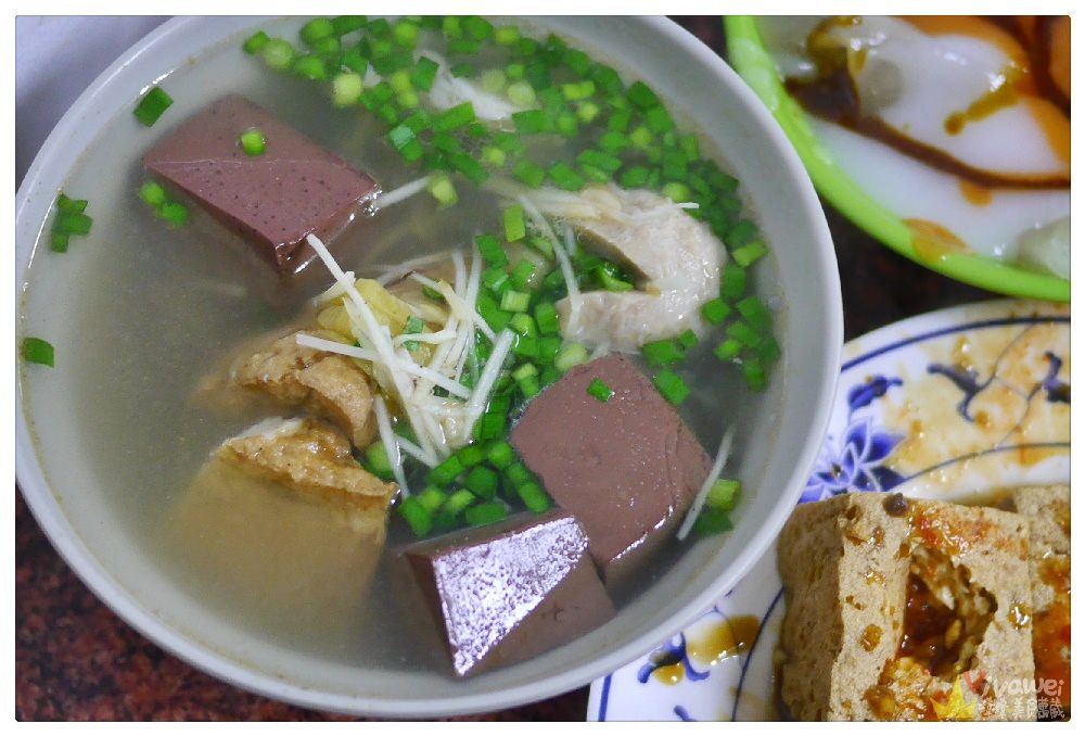 台中后里美食｜『長林肉圓臭豆腐』超好吃的酥脆臭豆腐&用料豐富的綜合湯