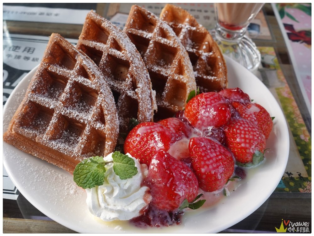 苗栗大湖美食｜『Daisy Cafe』只在草莓季營業的鄉村風庭園咖啡廳~草莓鬆餅好美味!