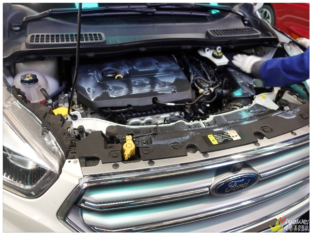 『Ford Kuga EcoBoost182 CP360型』新車滿1萬公里保養清單&價格!