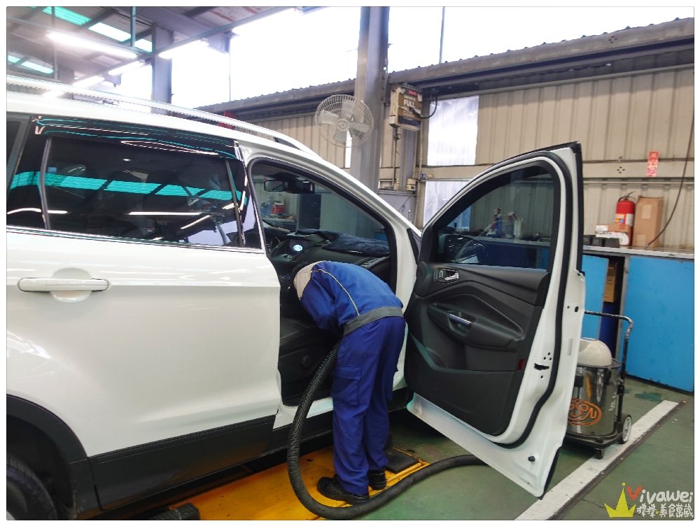 『Ford Kuga EcoBoost182 CP360型』新車滿1萬公里保養清單&價格!