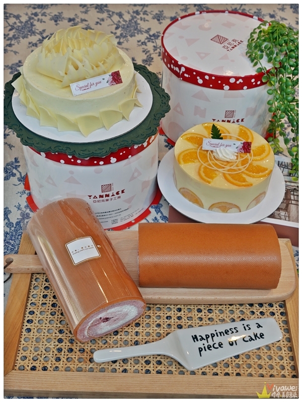 新竹竹北美食｜『亞尼克』母親節蛋糕首選~多款蛋糕和生乳捲~送禮超體面~