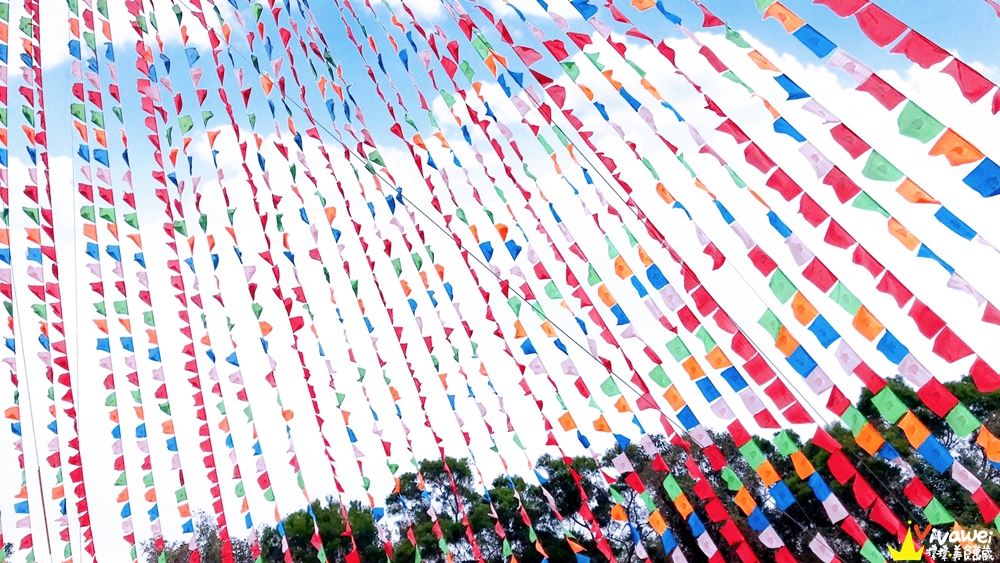 苗栗後龍景點｜『桑耶寺』藏傳佛教宗教聖地~繽紛的風馬旗是IG熱門打卡景點！