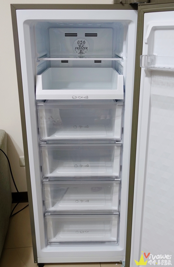 家電開箱分享｜【SANLUX 台灣三洋】165公升無霜直立式冷凍櫃(SCR-165F)